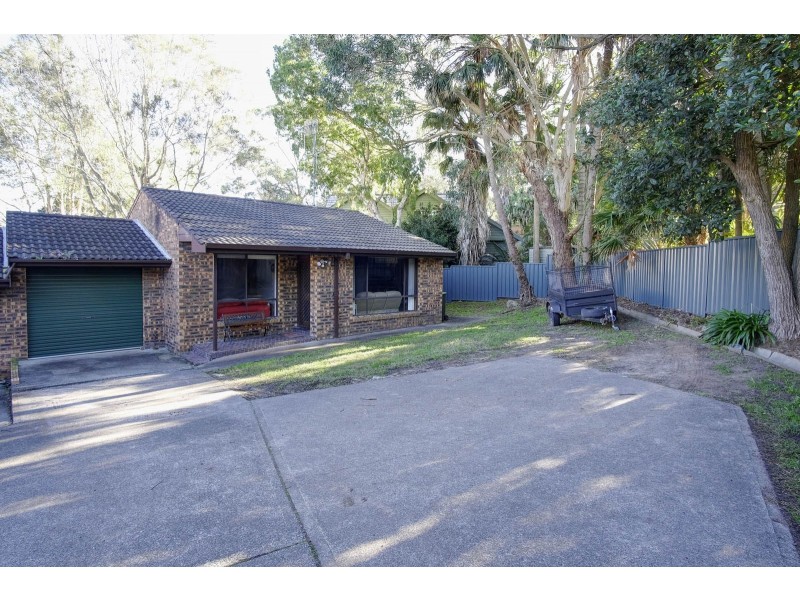 2/9 Lake Vista Crescent, Forster NSW 2428