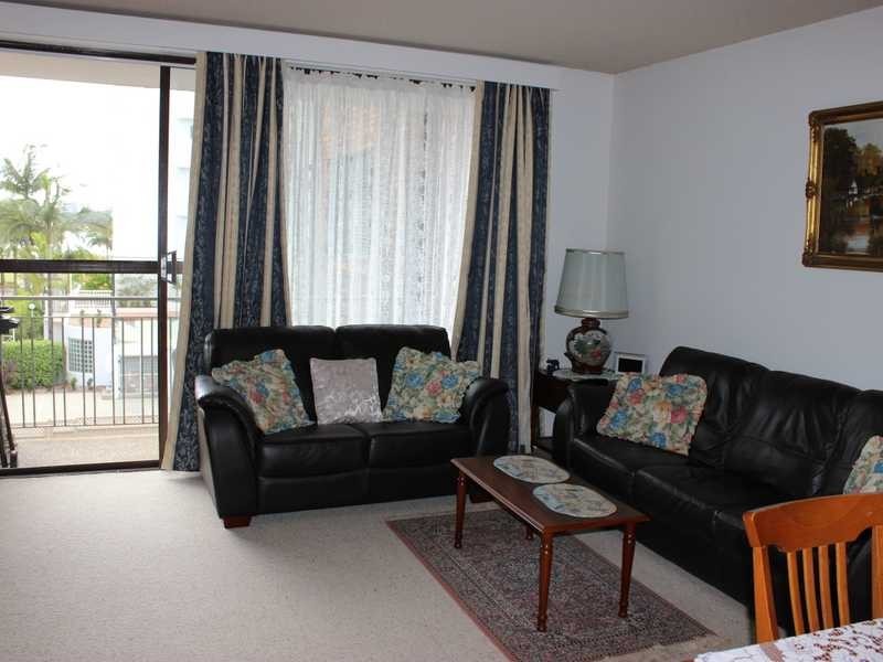 20/3-7 Peel Street ‘Amaroo’, Tuncurry NSW 2428