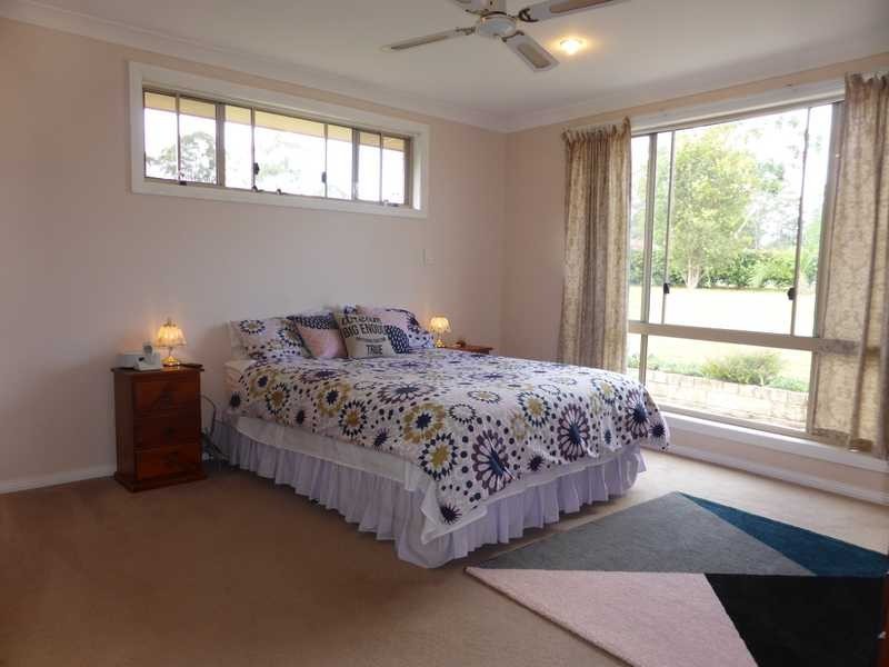 120 Macrae Place, Failford NSW 2430