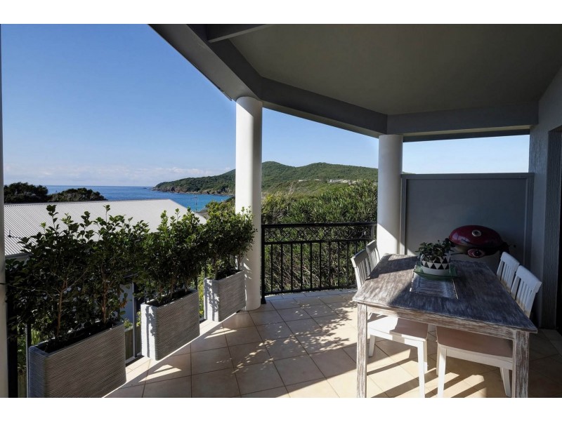 16 Lakeview Crescent, Forster NSW 2428