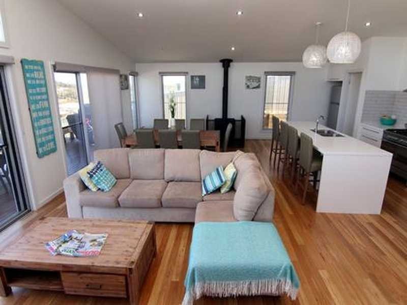13 Manara Crescent, Forster NSW 2428