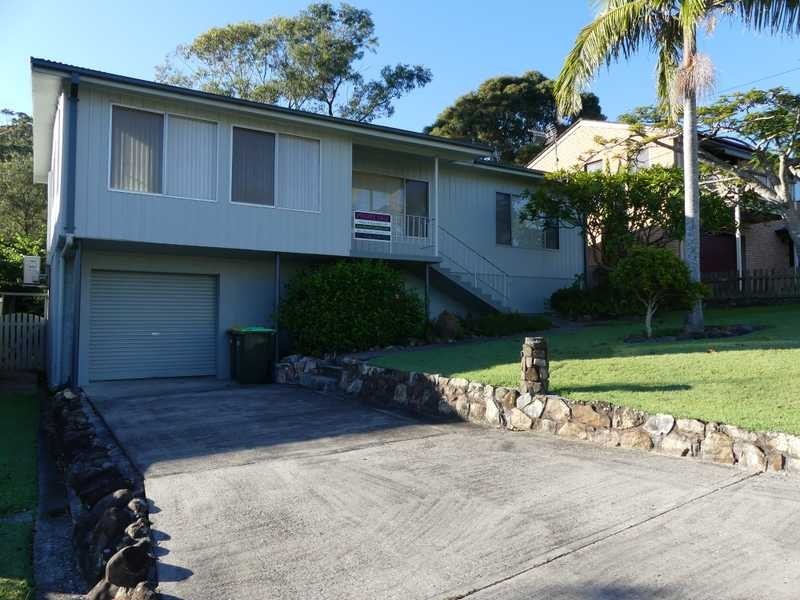 44 Surfview Avenue, Forster NSW 2428