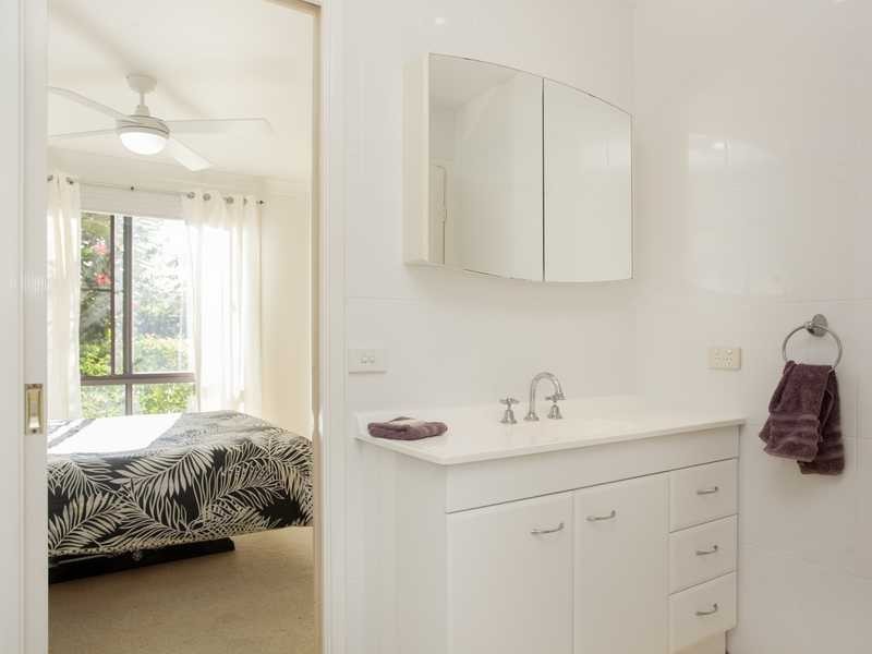 17 Hind Avenue, Forster NSW 2428