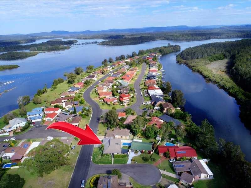1 Harbour View Place, Tuncurry NSW 2428