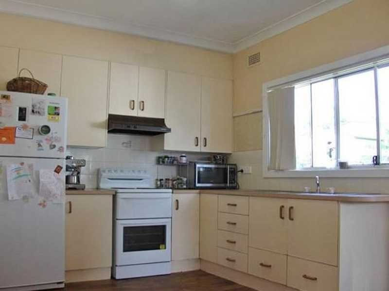 60 Strand Street, Forster NSW 2428