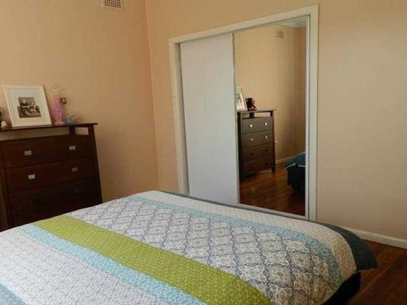 60 Strand Street, Forster NSW 2428