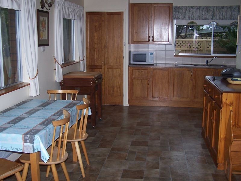 14 Restpoint Parade, Tuncurry NSW 2428