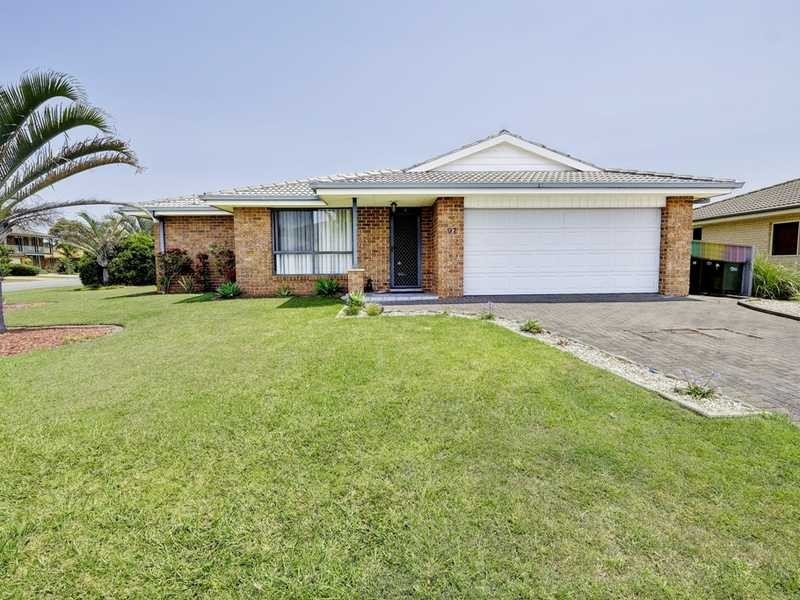 1/97 Myall Drive, Forster NSW 2428