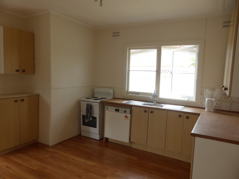 3/10 Douglas Avenue, Forster NSW 2428