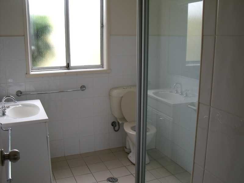 2/27 Parkes Street, Tuncurry NSW 2428