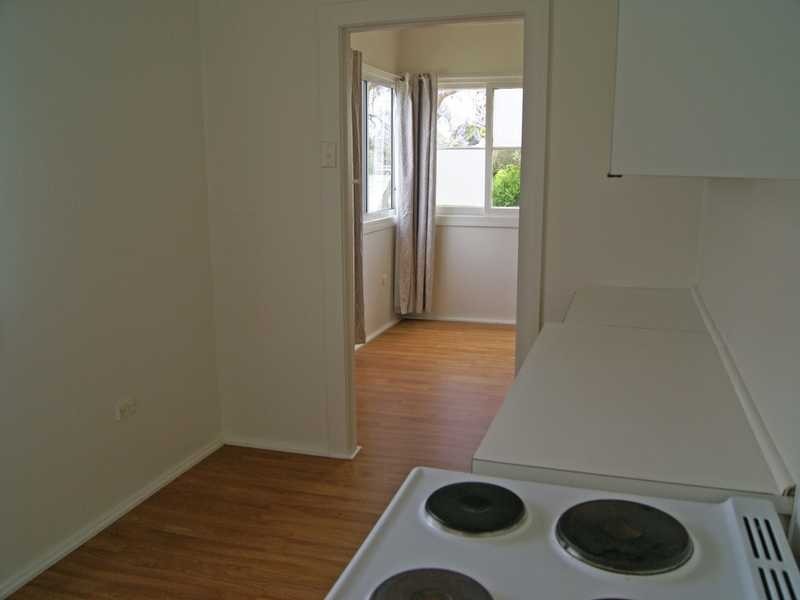 1/10 Douglas Ave, Forster NSW 2428