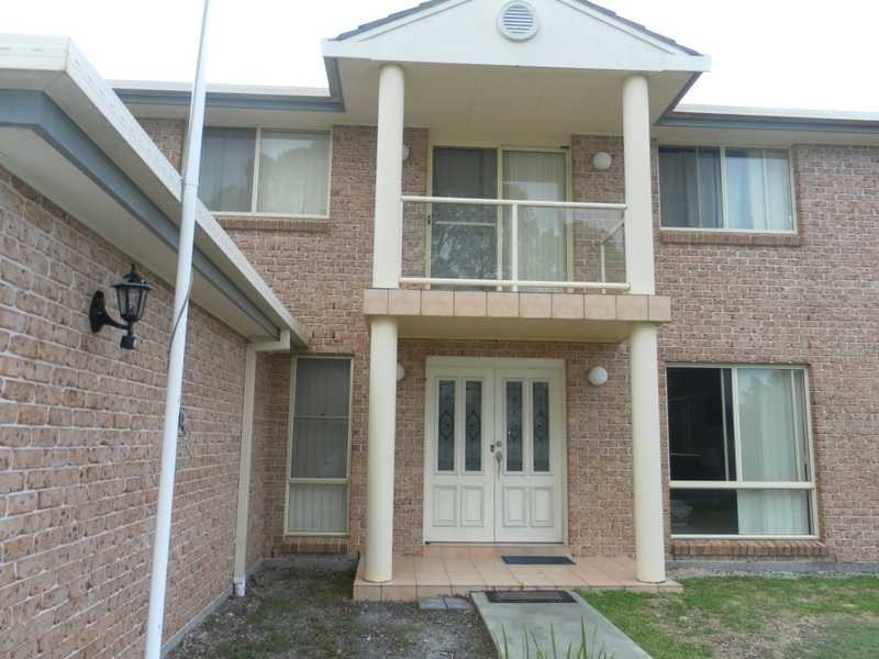 92 Elizabeth Parade, Forster NSW 2428