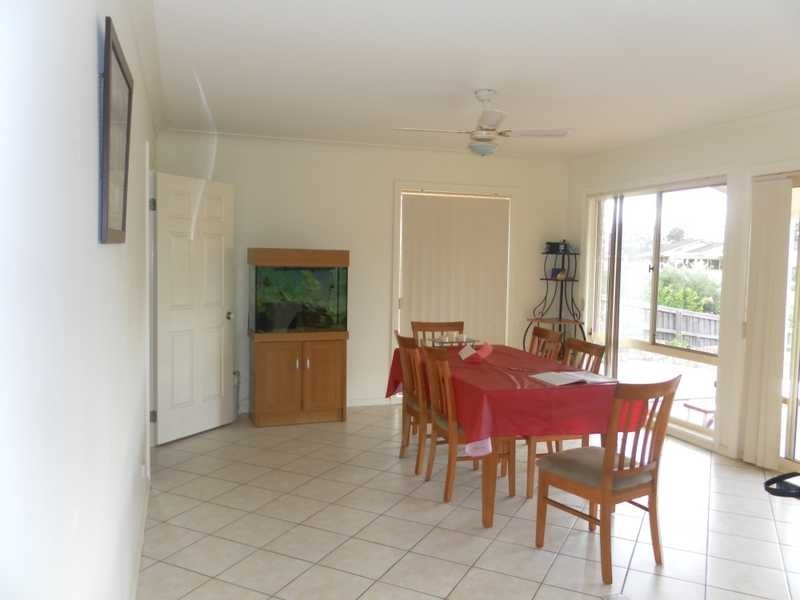 92 Elizabeth Parade, Forster NSW 2428