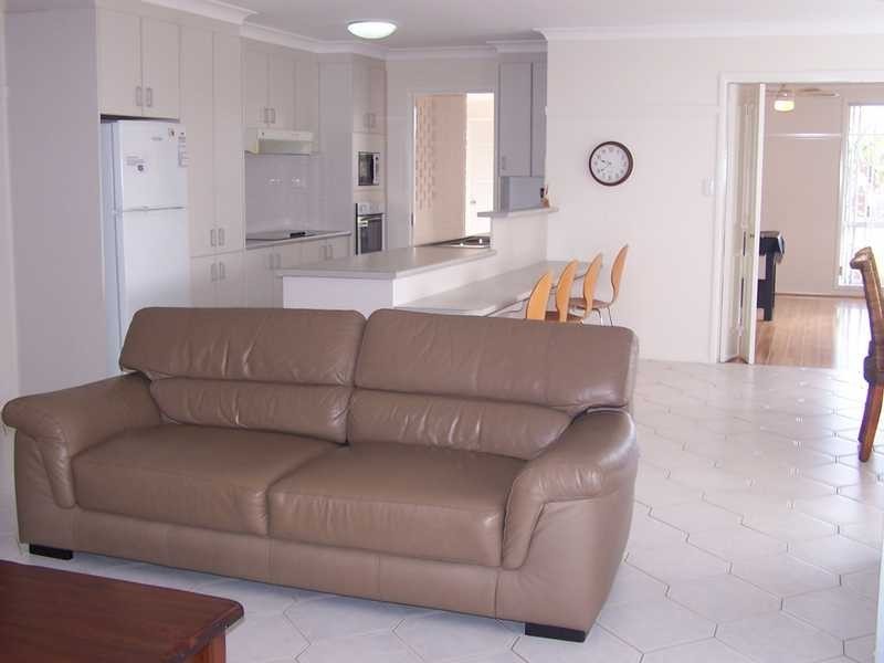 10 Elouera Crescent, Forster NSW 2428