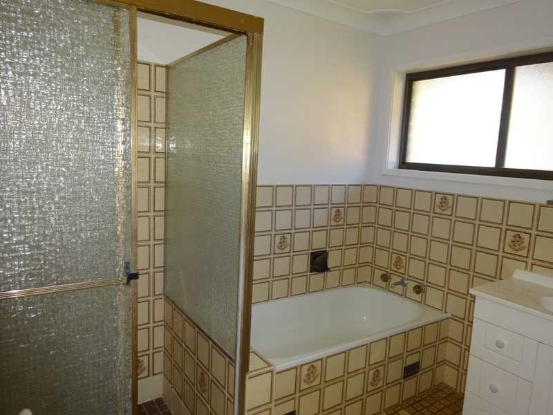 4 Endeavour Court, Forster NSW 2428