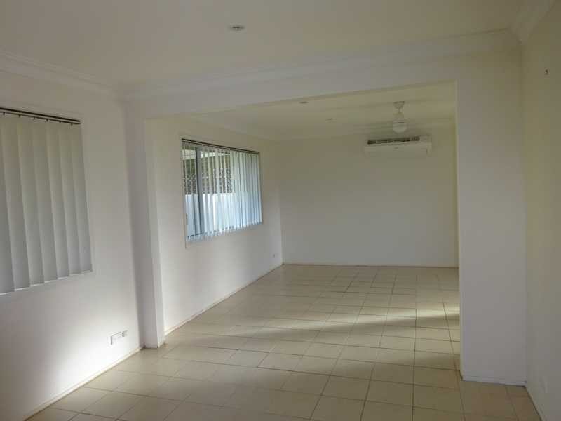 4 Endeavour Court, Forster NSW 2428