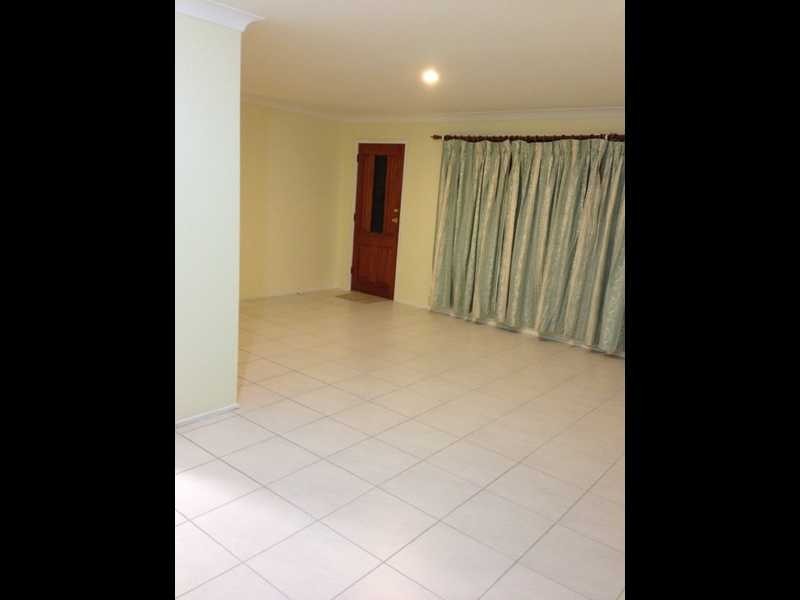 8 Endevour Court, Forster NSW 2428