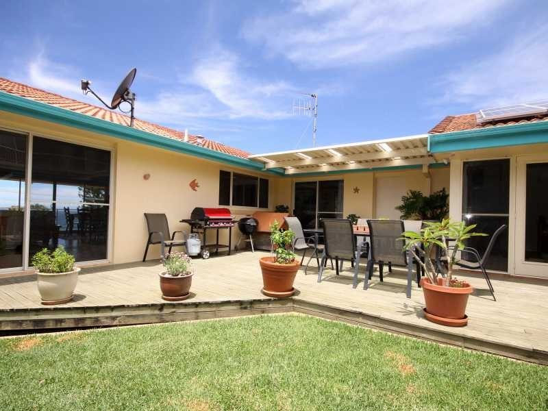 25 Palm Rd, Forster NSW 2428