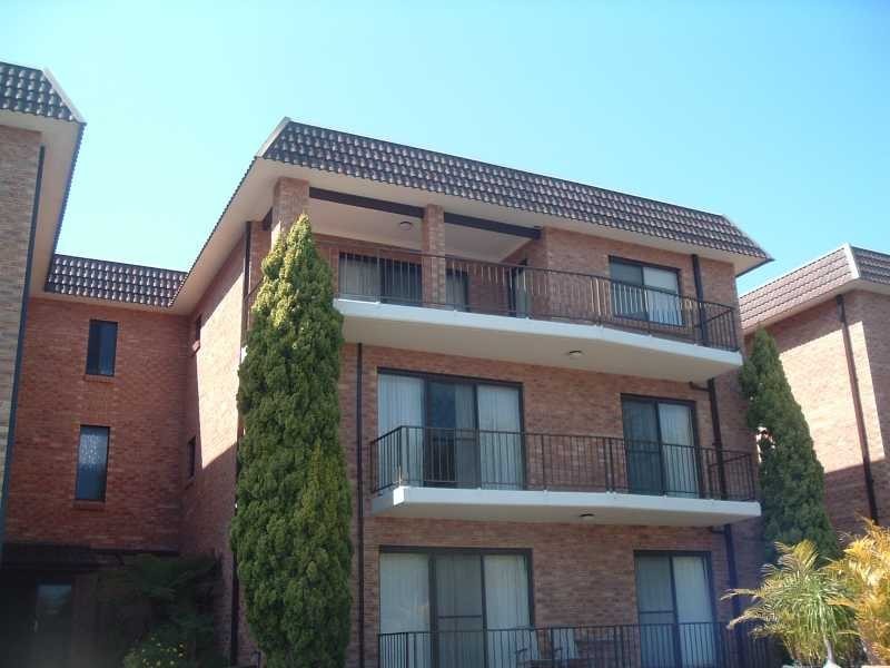 4/3-4 Pineview Close, Tuncurry NSW 2428