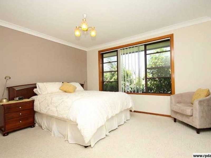 8 Wyuna Place, Forster NSW 2428