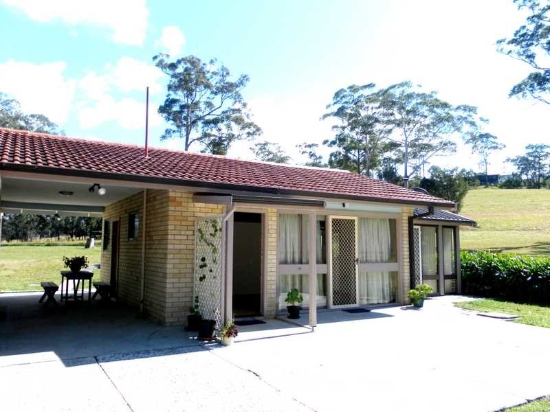 323B Blackhead Rd, Hallidays Point NSW 2430