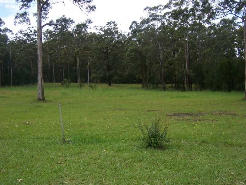 323B Blackhead Rd, Hallidays Point NSW 2430