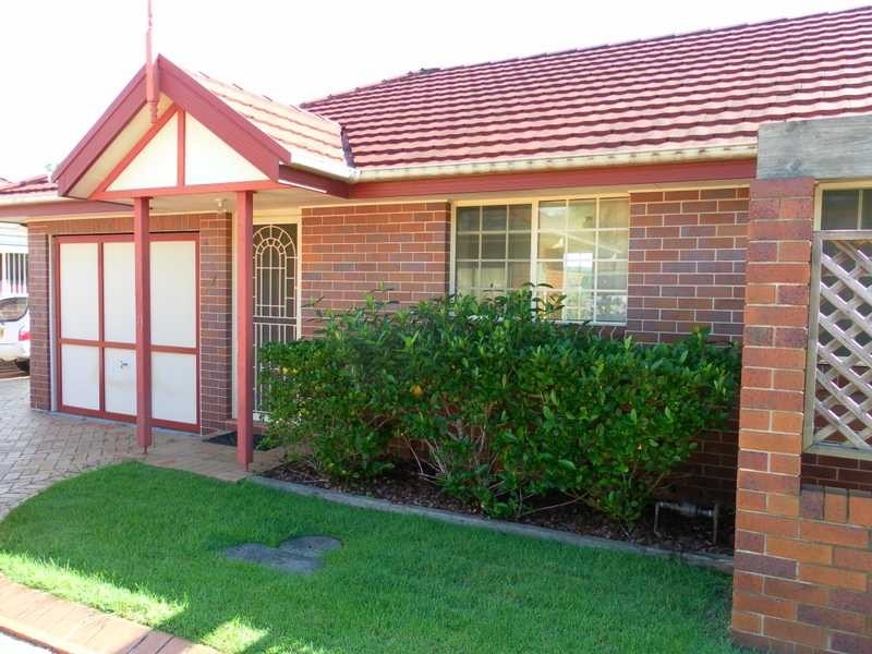 7/17 Gleneon Drive, Forster NSW 2428