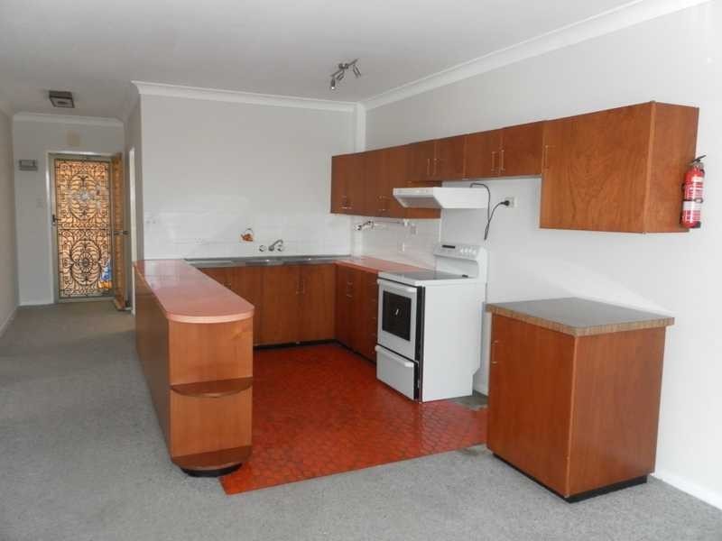 9/16 Little St, Forster NSW 2428