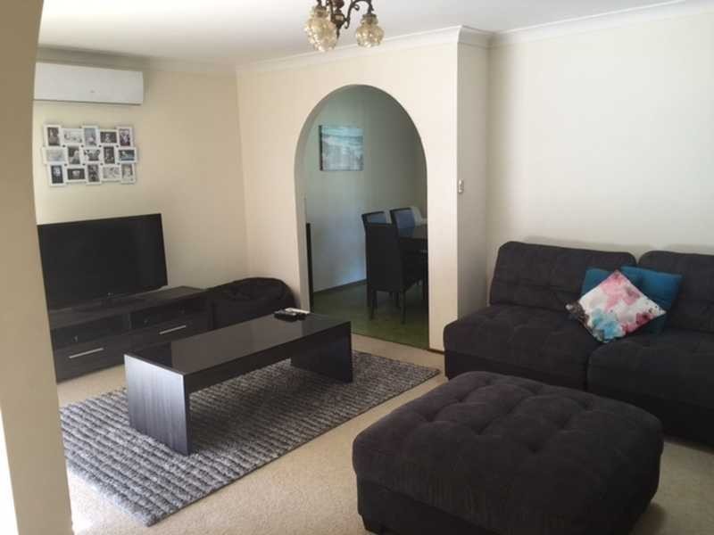 8 Kolang Place, Forster NSW 2428