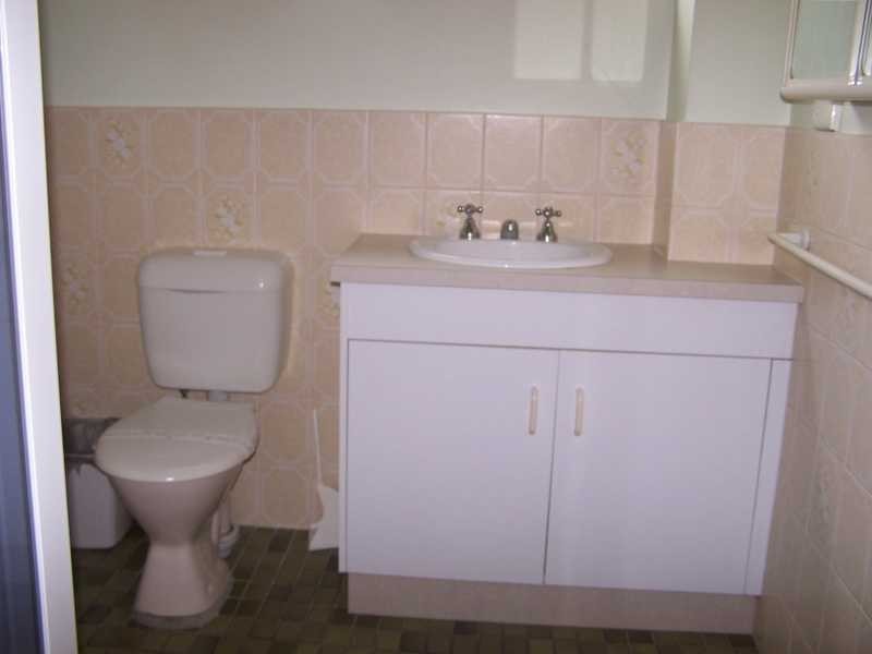 2/86 Head Street, Forster NSW 2428