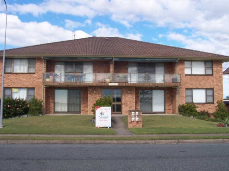 2/86 Head Street, Forster NSW 2428