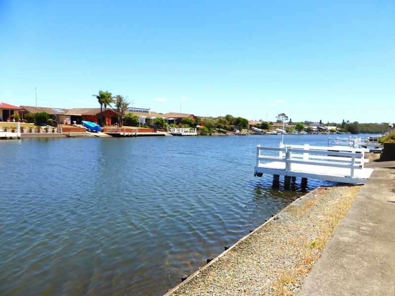 19 Kenrose St, Forster NSW 2428