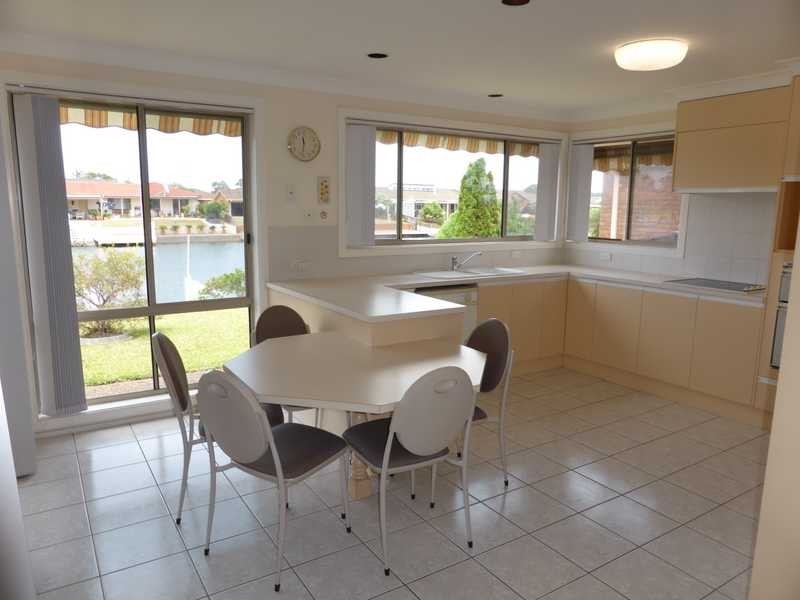19 Kenrose St, Forster NSW 2428