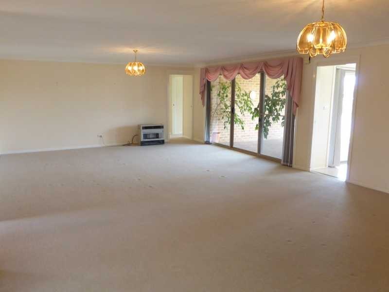 19 Kenrose St, Forster NSW 2428