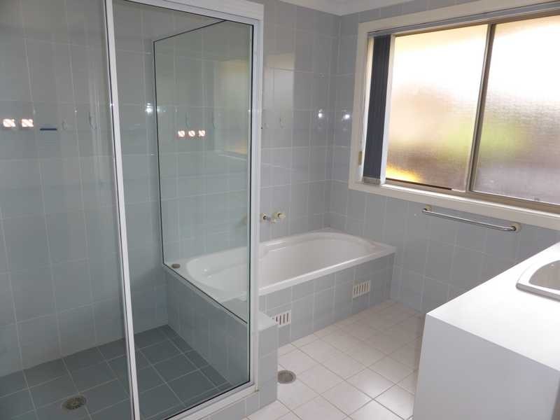 19 Kenrose St, Forster NSW 2428