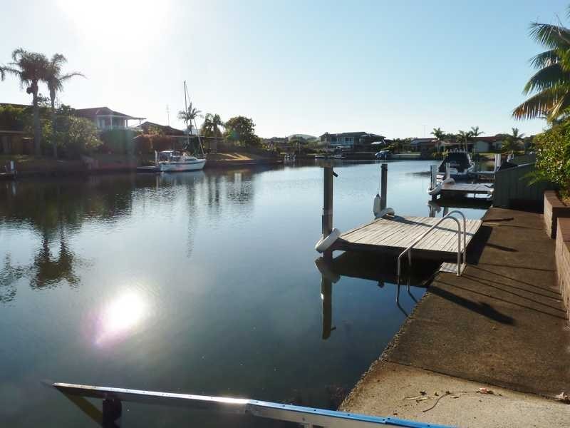 17 Cavill Ave, Forster NSW 2428