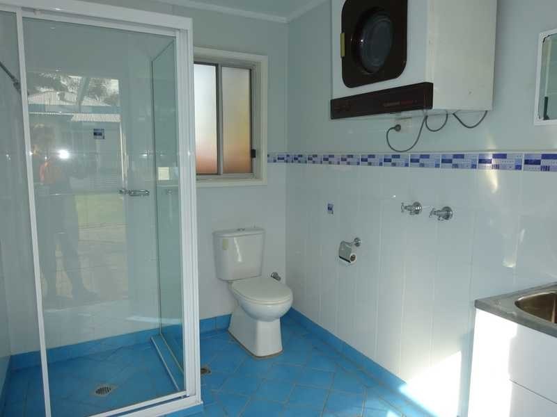 6 Baird St, Tuncurry NSW 2428