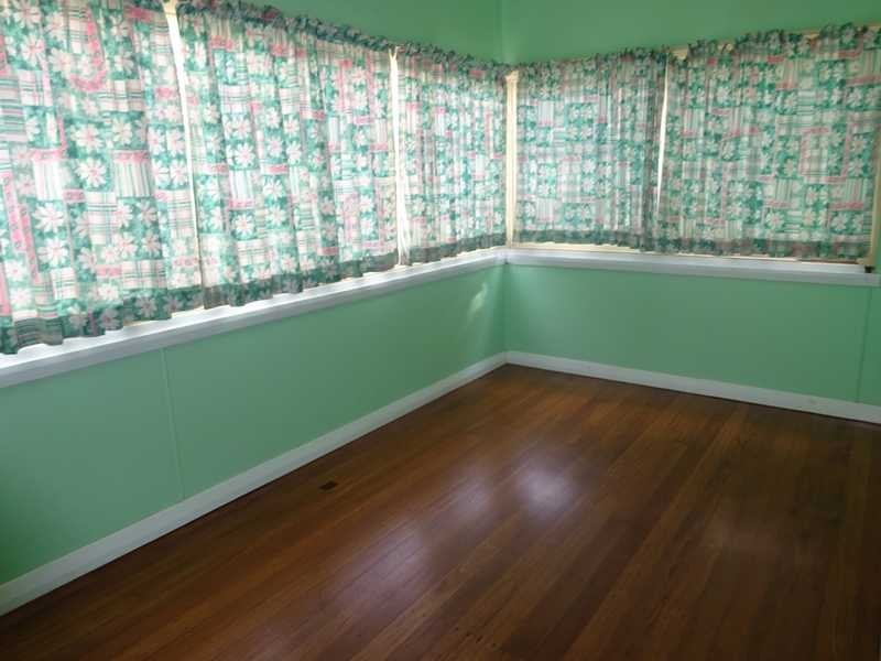 6 Baird St, Tuncurry NSW 2428