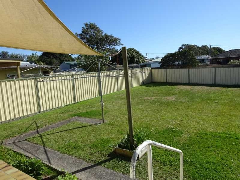 17 Toby St, Forster NSW 2428