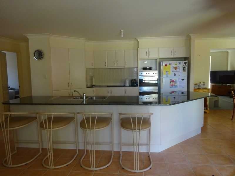 6 Blundell Ave, Forster NSW 2428