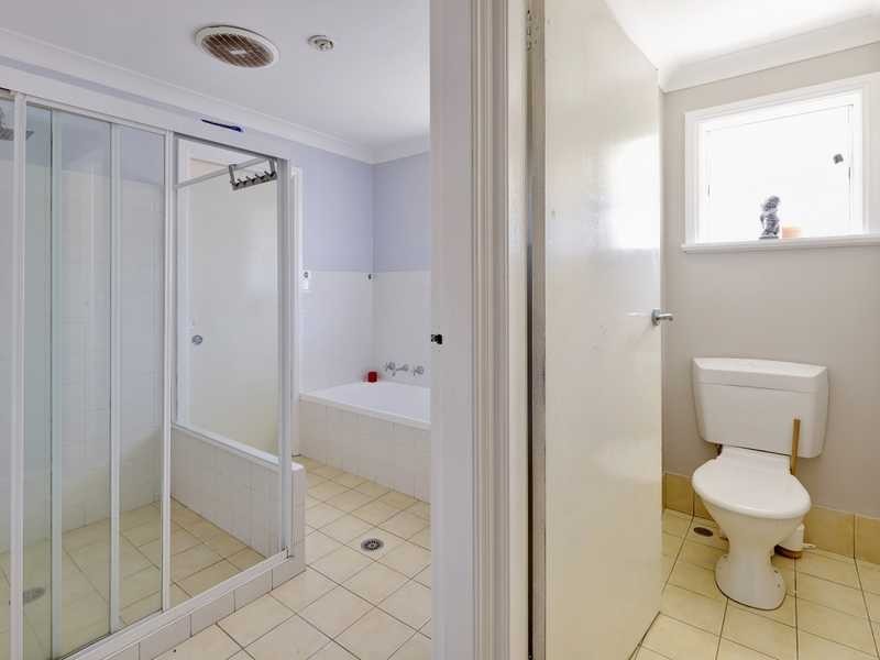 9 Discovery Drive, Forster NSW 2428