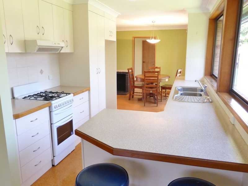 3 Mountview Pde, Tuncurry NSW 2428