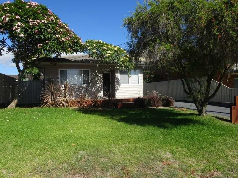 27 West Street, Forster NSW 2428