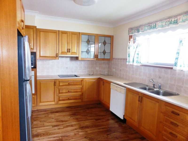 10 Mark Street, Forster NSW 2428