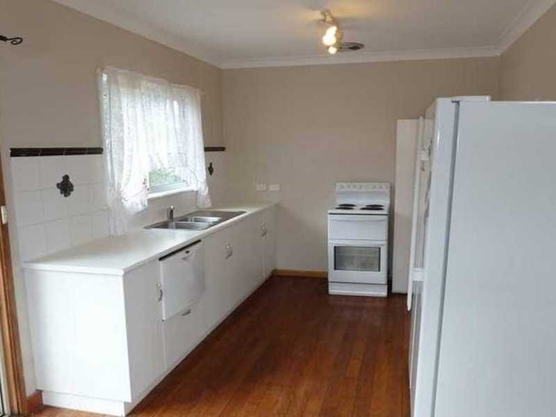 10 Godwin Street, Forster NSW 2428