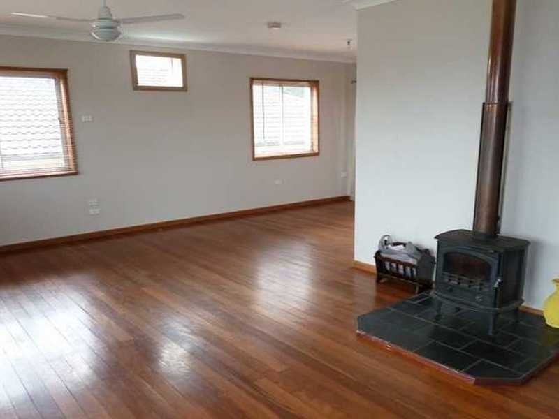 10 Godwin Street, Forster NSW 2428