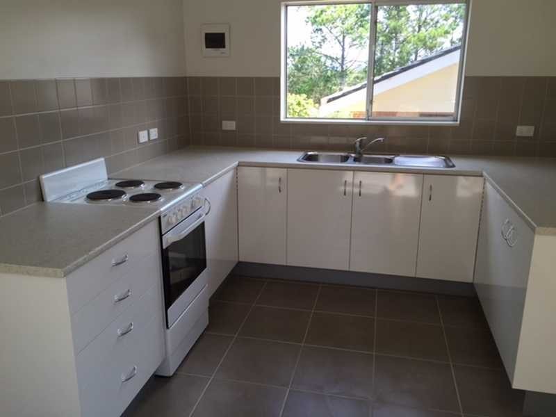 51 Lakeview Crescent, Forster NSW 2428