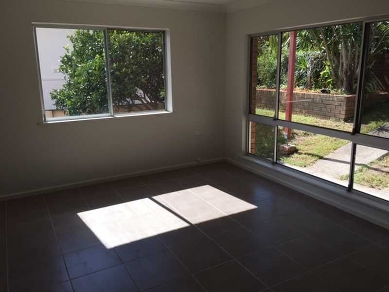 51 Lakeview Crescent, Forster NSW 2428
