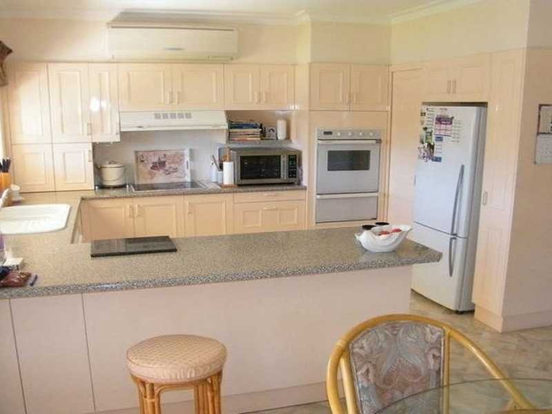 15 Friendship Key, Forster NSW 2428