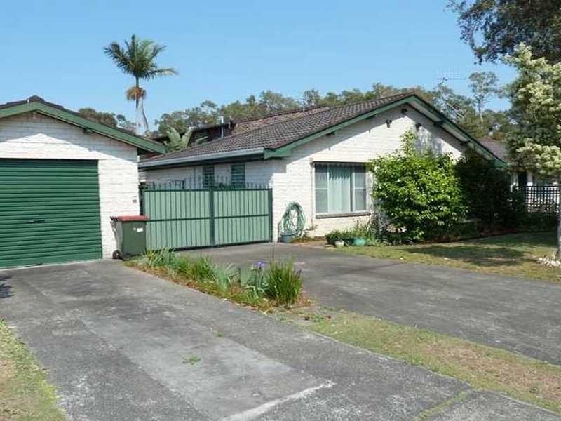 10 Elizabeth Parade, Forster NSW 2428